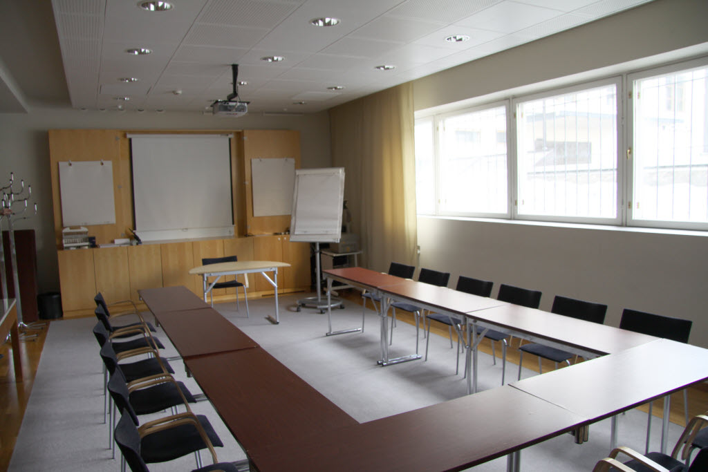 Photo by: Jan Jernmark, Suomen Valtamedia Meeting room Erik